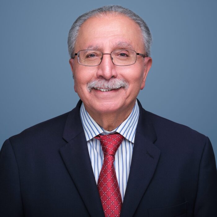 Armand-Bouzaglou-1x1-1-700x700-1