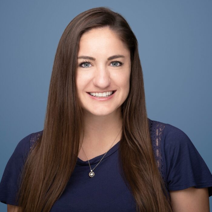 Courtney-Kinholt-1x1-1-700x700-1