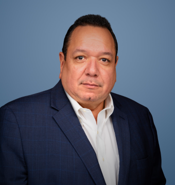 Dr. Edgardo Santos